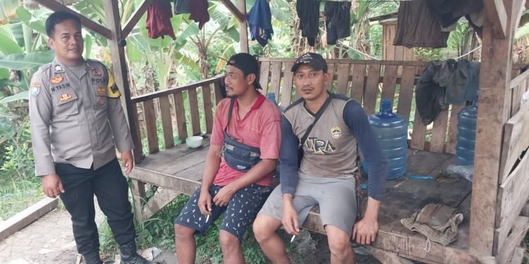 Guyub Bersama Warga Desa Binaan, Upaya Personel Bhabinkamtibmas Polsek Mancak Polres Cilegon Polda Banten Ciptakan Lingkungan Kondusif