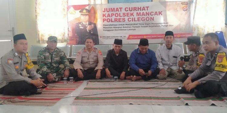 Melalui Jum’at Curhat, Kanit Binmas Polsek Mancak Polres Cilegon Polda Banten Tampung Berbagai Aspirasi, Saran Dan Kritik
