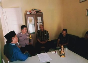 Bersama Kalangan Muda, Upaya Personel Bhabinkamtibmas Polsek Mancak Polres Cilegon Polda Banten Ajak Peran Aktif Jaga Kamtibmas