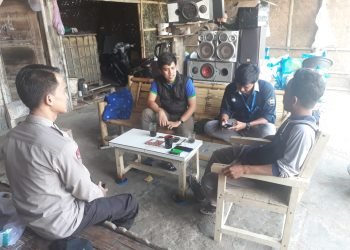 Dialog Dengan warga Ini Cara Bhabinkamtibmas Polsek Wanasalam Polres Lebak Sampaikan Pesan Kamtibmas