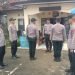 Sebelum Melaksanakan Piket, Personil Polsek Cipanas Polres Lebak Melaksanakan Apel Serah Terima Piket Jaga