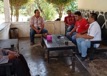 Tingkatkan Komunikasi Dan Silaturahmi, Kanit Propam Polsek Cijaku Polres Lebak Sambangi Kantor Perkebunan Karet