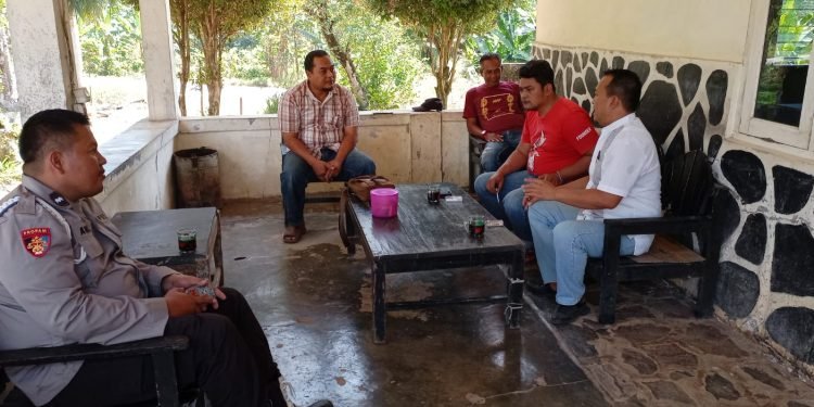 Tingkatkan Komunikasi Dan Silaturahmi, Kanit Propam Polsek Cijaku Polres Lebak Sambangi Kantor Perkebunan Karet