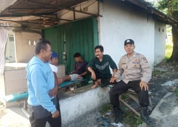Bhabinkamtibmas Polsek Rangkasbitung Polres Lebak Giat Silaturahmi ke Warga Desa Binaan
