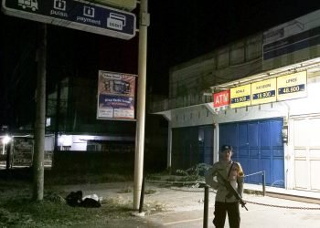 Antisipasi Kejahatan, Polsek Malingping Polres Lebak Sambangi Pertokoan Di Malam Hari