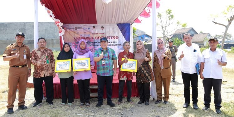 Warga Desa Teluk Kecamatan Labuan Kabupaten Pandeglang Dapat Bantuan RTLH sebanyak 28 Rumah