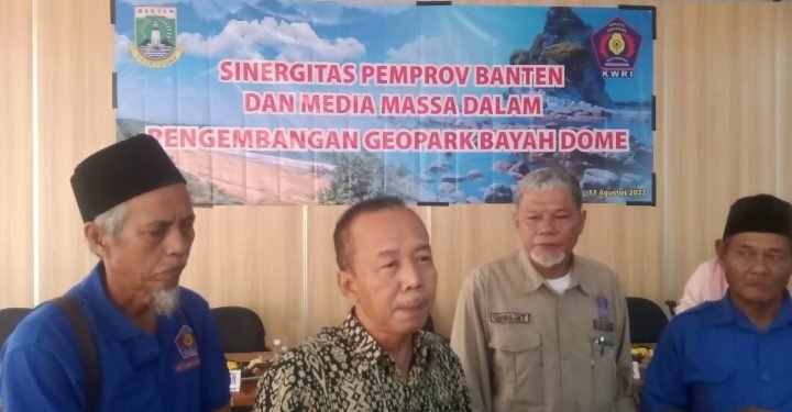 Sinergitas Pemprov Banten dan Media Masa Dalam Mengembangkan Geopark Bayah Dom