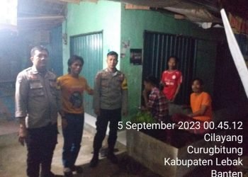 Antisipasi Gangguan Kamtibmas Polsek Curugbitung Polres Lebak Laksanakan Patroli Dialogis Rutin Malam Hari