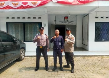 Anggota Polsek Rangkasbitung Polres Lebak Laksanakan Giat Patroli Temui Satpam KPU Lebak