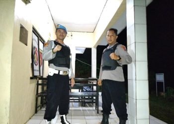 Anggota Piket Polsek Wanasalam Polres Lebak Perketat Penjagaan Mako, Antisipasi Adanya Gangguan Kamtibmas