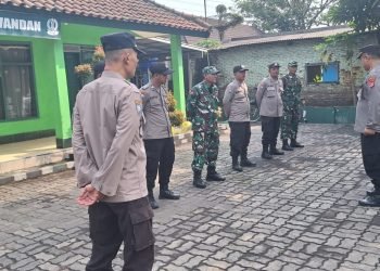 Bersama Jaga Harkamtibmas,Personil Polsek Ciwandan Polres Cilegon Polda Banten Sinergi 3 Pilar