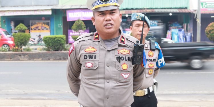Hari ke 9 Budayakan Tertib Lalu Lintas Polres Cilegon Laksanakan Ops Zebra Maung 2023