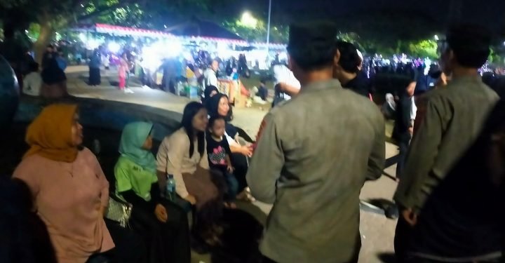 Temui Warga Kapolsek  Polsek Rangkasbitung Polres Lebak Berikan Himbauan Kamtibmas
