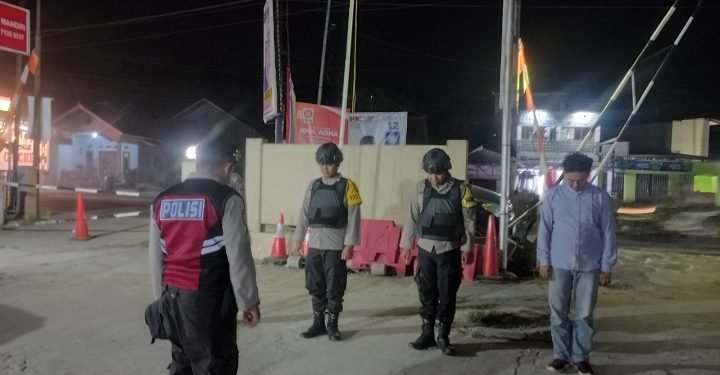 Mengantisipasi Gangguan Keamanan, Pawas Polsek Petir Polres Serang Gelar Sispam Mako
