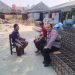 Anggota Polsek Rangkasbitung Polres Lebak Sambangi Pekerja Proyek Berikan Edukasi Kamtibmas