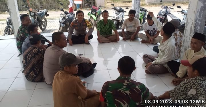 Kapolsek Muncang Polres Lebak Gelar “JUM’AT CURHAT” Tampung keluhan Masyarakat