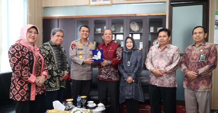 Kapolda Banten Kunjungi Pengadilan Tinggi Agama Banten