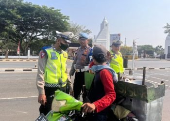Di Hari Ketujuh Ops Zebra Maung 2023 Satgas Preventif dan Gakkum Laksanakan Gatur dan Himbauan serta Teguran