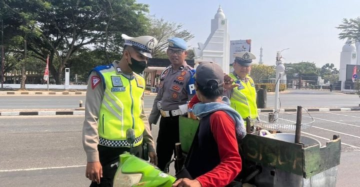 Di Hari Ketujuh Ops Zebra Maung 2023 Satgas Preventif dan Gakkum Laksanakan Gatur dan Himbauan serta Teguran
