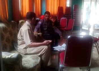 Gali Informasi Yang Berkembang, Bhabinkamtibmas Polsek Ciwandan Polres Cilegon Polda Banten Patroli Dialogis