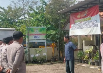 Pengamanan Markas !!! Polsek Puloampel Polres Cilegon Polda Banten implementasikan SOP dalam kesehariannya guna mendukung program Quick Wins Presisi Polri