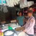 Bhabinkmatibmas Polsek Rangkasbitung Polres Lebak Cek Sembako di Pasar Rangkasbitung Jelang Nataru 2023