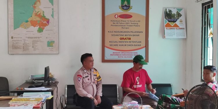 Bhabinkamtibmas Polsek Ciwandan Polres Cilegon Polda Banten Jalin Sinergitas TNI-Polri