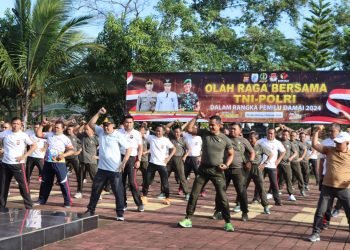 Kapolres Lebak dan Forkompimda Lebak mengadakan Olahraga Bersama TNI-POLRI di Lapangan Mapolres Lebak