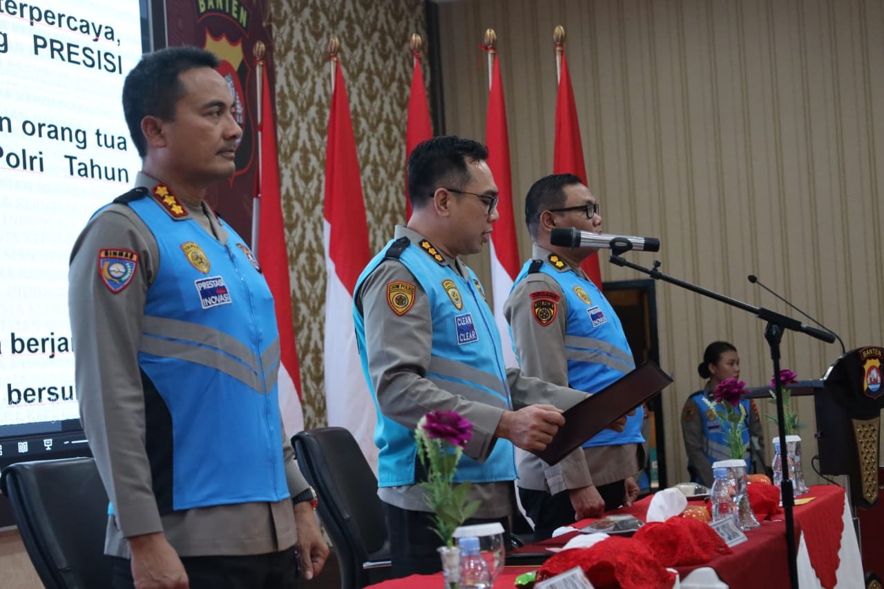 Polda Banten Gelar Penandatanganan Pakta Integritas Dan Pengambilan ...