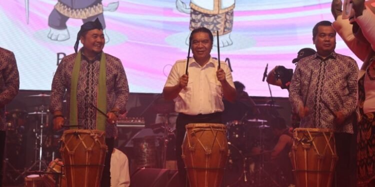 Pj Gubernur Banten Al Muktabar : Banten  Siap Laksanakan Pilkada