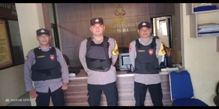 Personil Polsek Purwakarta Polres Cilegon Melaksanakan Pengamanan dalam sispam Mako