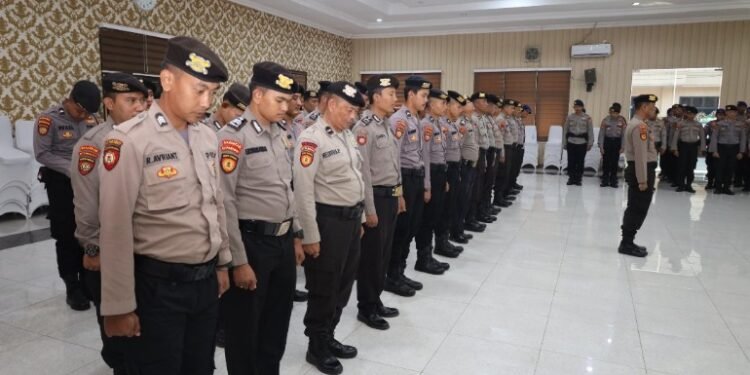 Dirpamobvit Polda Banten Pimpin Apel Pergeseran Personel Pengamanan Objek Vital