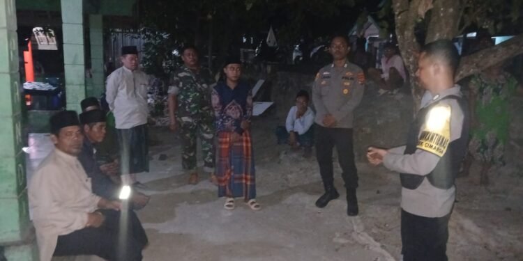 Personil Polsek Cimarga Polres Lebak Laksanakan Giat Patroli Malam Hari