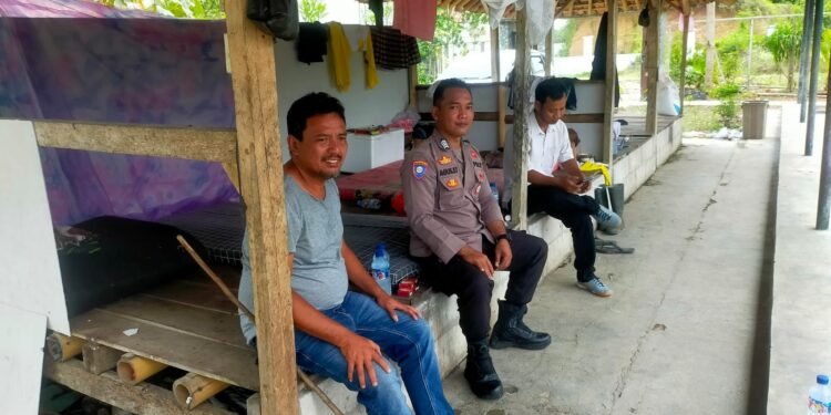 Sampaikan Pesan Kamtibmas Kepada Tokoh Pemuda Bhabinkamtibmas Polsek Rangkasbitung Polres Lebak Giat Silaturahmi