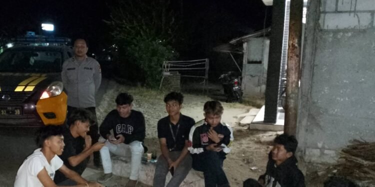 Antisipasi Tawuran, KaSPKT 1 Polsek Cimarga Polres Lebak Lakukan Himbauan Kepada Remaja