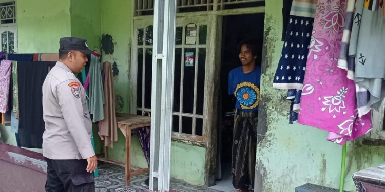 Bahbinkamtibmas Polsek Rangkasbitung Polres Lebak Giat Sambang Ke Warga Kampung Rancalutung