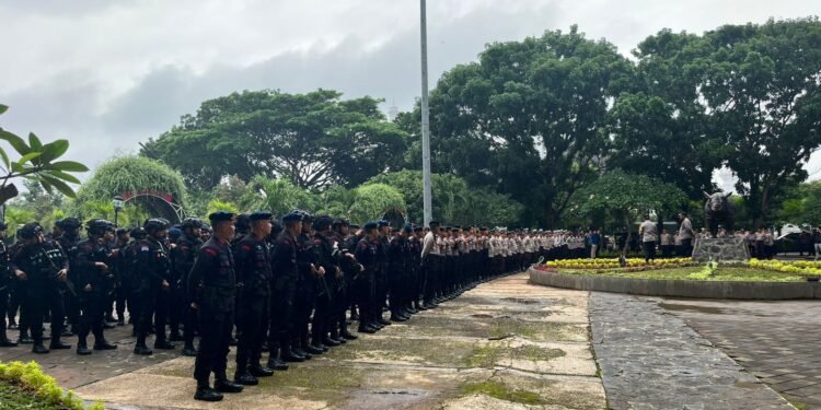 Polda Banten Kawal Aksi Buruh Tuntut Kenaikan UMK