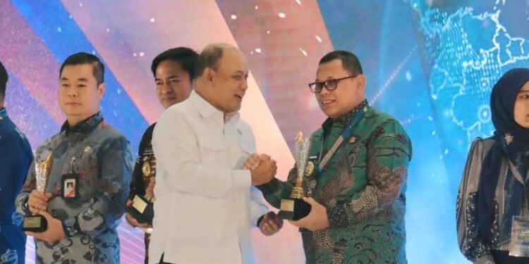 Provinsi Banten Raih Dua Kategori APBD Award 2024 Kemendagri