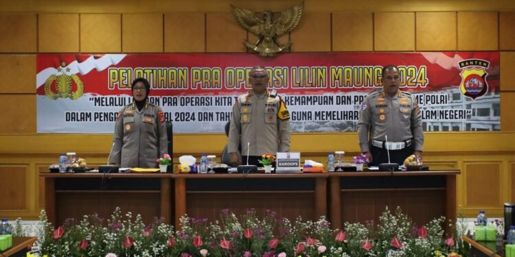 Jelang Nataru Polda Banten Gelar Latpra Ops Lilin Maung 2024
