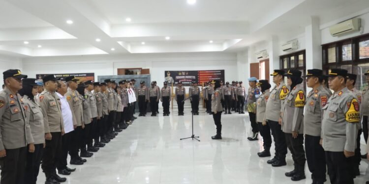 Jam Pimpinan Polres Cilegon: Persiapan Maksimal Jelang Tahun Baru 2025
