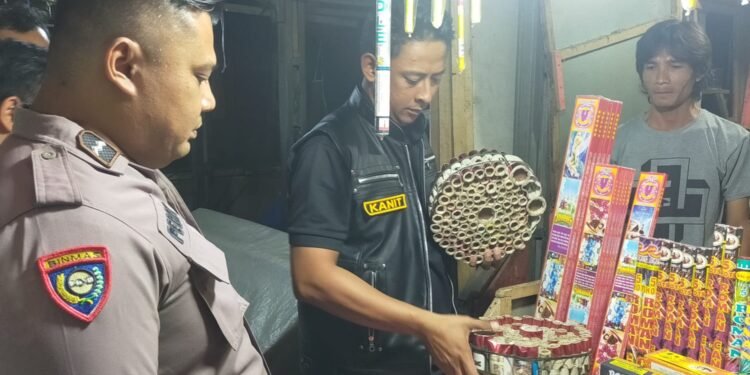 Polsek Panimbang Gelar Operasi Pekat, Amankan 69 Petasan