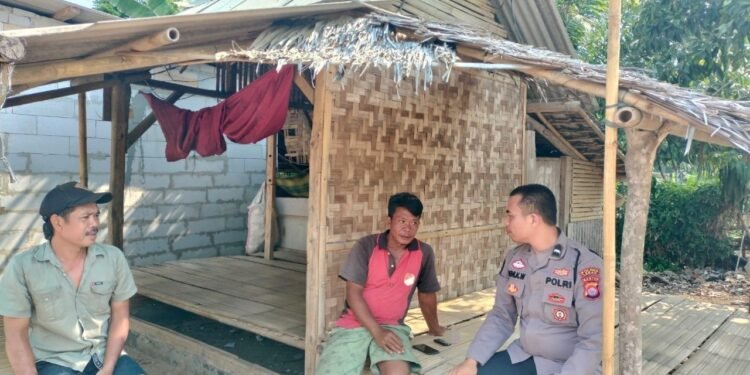 Unit Samapta Polsek Cimarga Polres Lebak Patroli Temui Warga Lebak Jambu