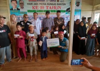 HUT Ke 10 Media Bungasbanten Santuni Yatim Piatu dan Khitanan Massal Gratis