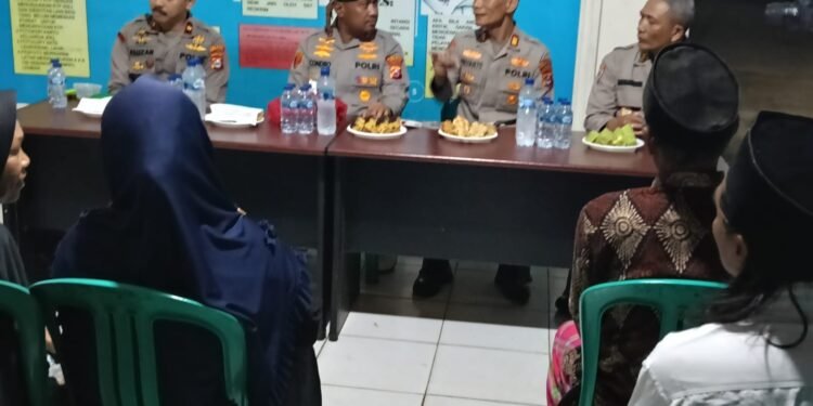 Safari Ramadhan Dengan Masyarakat Pamarayan Ini Pesan Yang Disampaikan Kapolres Serang