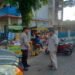 Temui Warga Yang Akan Membeli Takjil Jelang Buka Puasa,Anggota Polsek Rangkasbitung Polres Lebak Sampaikan Pesan Kamtibmas