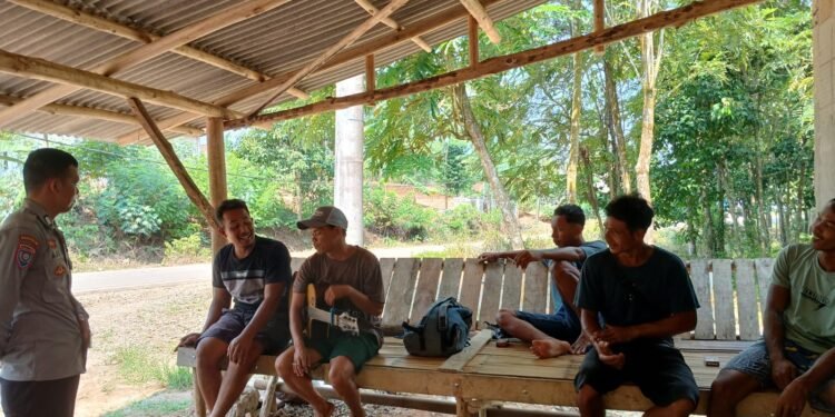 Himbauan Kamtibmas Polsek Cimarga giat Sambang warga Desa Binaannya