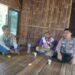 Tetap Humanis, Kapolsek Cimarga Polres Lebak Melaksanakan Giat Sambang Kunjungi Warga Gununganten