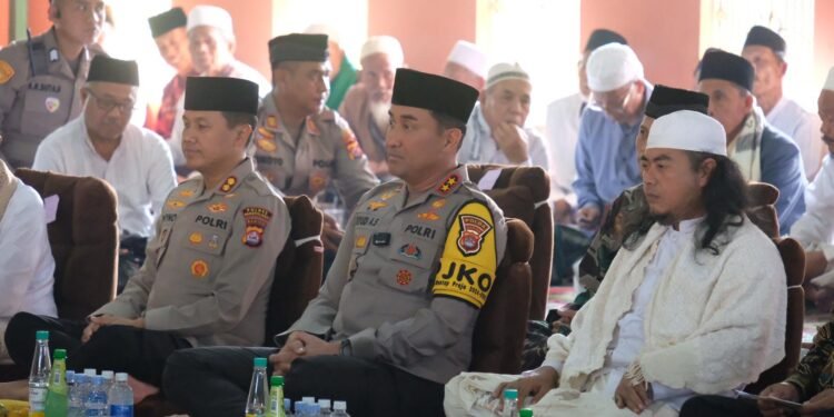 Sinergi Ulama dan Umara, Kapolda Banten Hadiri Haul ke-21 Abuya Bustomi