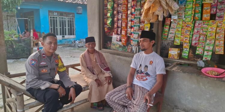 Sambang Tokoh Agama Bhabinkamtibmas Polsek Balaraja Mengajak Untuk Antisipasi Gangguan Kamtibmas di Desa Binaan