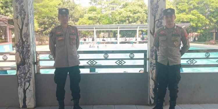 Anggota Polsek Rangkasbitung Polres Lebak Patroli Dan Monitoring Kolam Renang